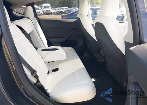 2024 Tesla Model Y Long Range Dual Motor All-Wheel Drive from USA, damaged, VIN 7SAYGDEE6RA294948